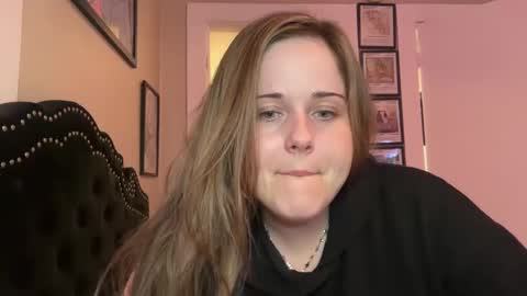 samanthafever online show from 02-21-25, 04:18
