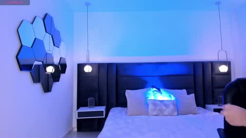 Samantha Klein online show from 01-25-25, 02:58