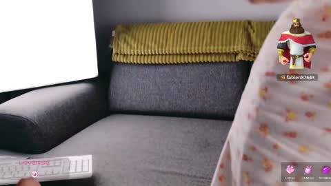 Samanthaxoxo online show from 04-17-26, 12:13