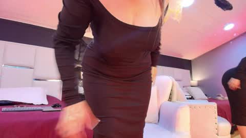 Snapshot of samanthamilf__ chatting on 10-31-25, 11:39 Samanta online show from 10-31-25, 11:39