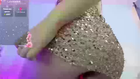 Snapshot of samanthamillher1 chatting on 09-23-25, 02:42 Samy online show from 09-23-25, 02:42