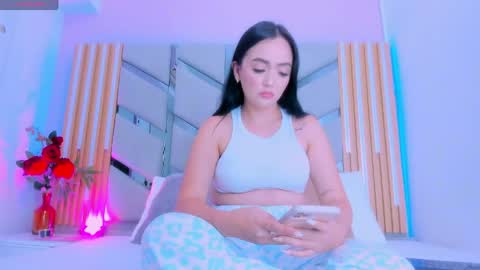  SAMANTHA online show from 04-29-26, 09:10