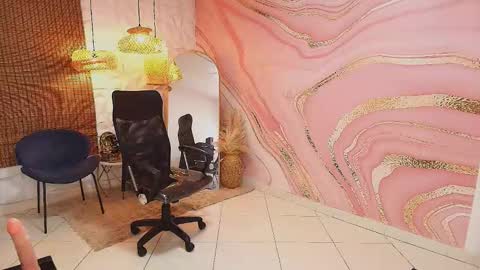 Snapshot of samantharoseee_ chatting on 11-07-25, 12:49 Samantharoseee online show from 11-07-25, 12:49