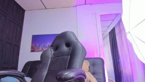 Sam online show from 02-26-25, 08:44