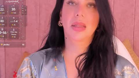 Snapshot of samara_alabi chatting on 10-24-25, 06:48 Samara Benazir Alabi online show from 10-24-25, 06:48