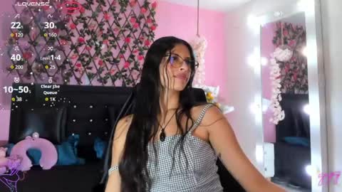 Snapshot of samaracortez chatting on 05-04-26, 08:05 Sammy online show from 05-04-26, 08:05