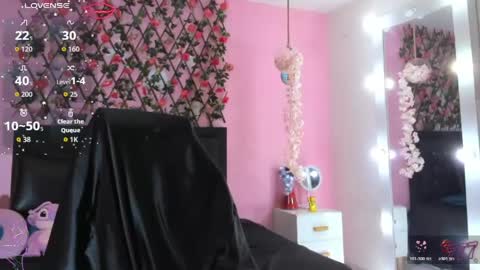 Snapshot of samaracortez chatting on 05-14-26, 08:04 Sammy online show from 05-14-26, 08:04