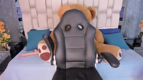 Snapshot of samarafernandez chatting on 03-09-25, 05:39 samarafernandez online show from 03-09-25, 05:39