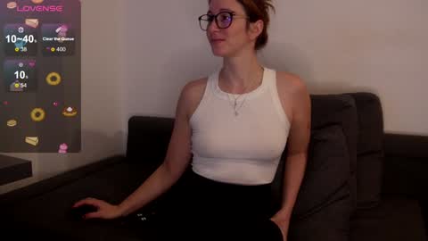 Snapshot of samarafromthewell chatting on 12-23-24, 09:18 Samara From The Well online show from 12-23-24, 09:18