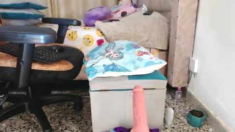 Snapshot of samary_thomas chatting on 02-06-25, 01:16 samary thomas online show from 02-06-25, 01:16