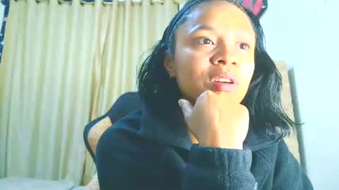 Snapshot of samary_thomas chatting on 09-09-25, 02:44 samary thomas online show from 09-09-25, 02:44