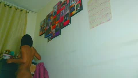 Snapshot of samary_thomas chatting on 06-05-26, 12:06 samary thomas online show from 06-05-26, 12:06