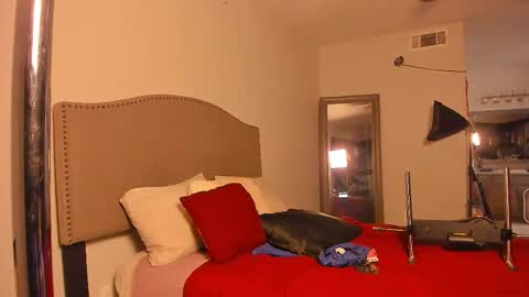 Yaya online show from 03-25-26, 03:01