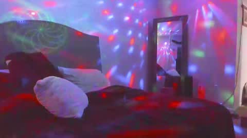 Yaya online show from 03-30-26, 02:56