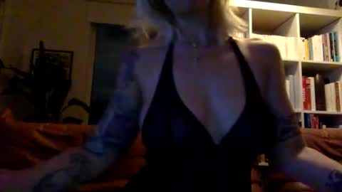 Snapshot of samathadejour chatting on 03-15-26, 12:38 samathadejour online show from 03-15-26, 12:38