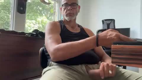 Snapshot of samcool67 chatting on 05-26-26, 04:03 Sam online show from 05-26-26, 04:03