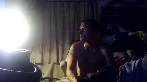 Snapshot of sameeed99 chatting on 10-11-25, 03:06 sameeed99 online show from 10-11-25, 03:06