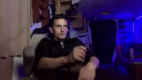 Snapshot of sameeed99 chatting on 11-17-25, 12:49 sameeed99 online show from 11-17-25, 12:49