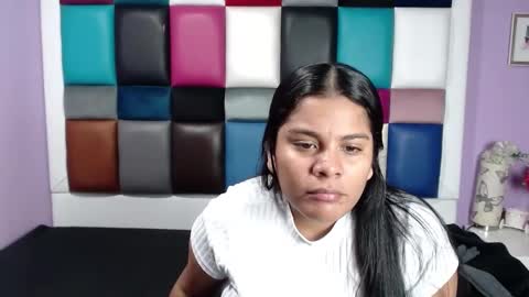 Snapshot of samevanshot chatting on 12-28-24, 03:37 samevanshot online show from 12-28-24, 03:37