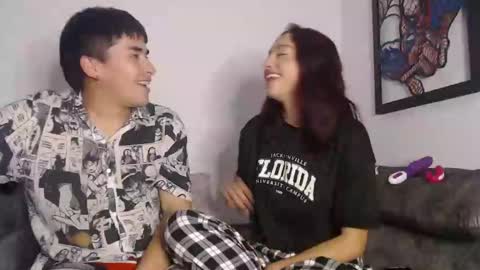 Snapshot of sami_and_gael chatting on 01-05-25, 08:43 Tami  Gael online show from 01-05-25, 08:43