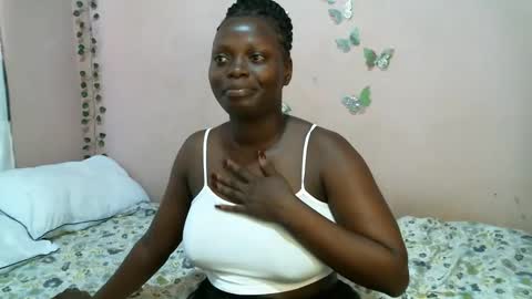 Snapshot of samiagirl22 chatting on 02-27-25, 10:15 nina online show from 02-27-25, 10:15