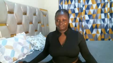 Snapshot of samiagirl22 chatting on 11-11-25, 09:59 nina online show from 11-11-25, 09:59