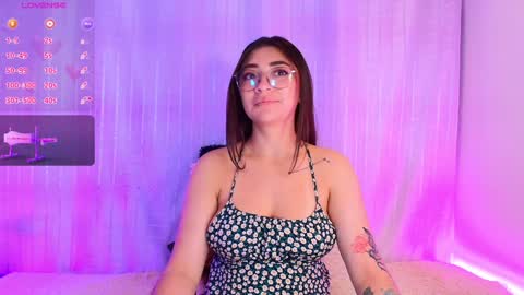 Snapshot of samii_evans chatting on 01-18-25, 09:45 samii evans online show from 01-18-25, 09:45