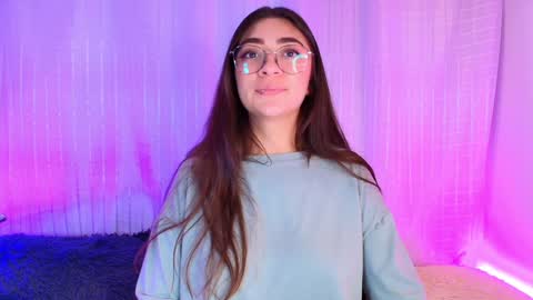 Snapshot of samii_evans chatting on 02-06-25, 06:18 samii evans online show from 02-06-25, 06:18