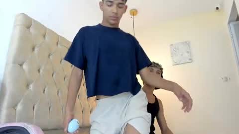 samir_19x online show from 07-22-26, 03:53