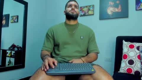 Snapshot of samir_hazard chatting on 12-10-24, 02:27 samir_hazard online show from 12-10-24, 02:27