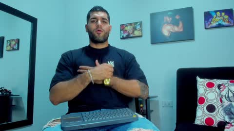 Snapshot of samir_hazard chatting on 12-12-24, 01:43 samir_hazard online show from 12-12-24, 01:43