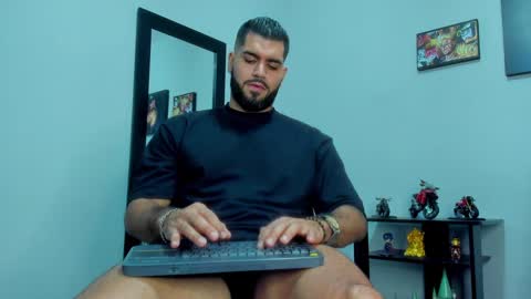 Snapshot of samir_hazard chatting on 01-08-25, 10:58 samir_hazard online show from 01-08-25, 10:58