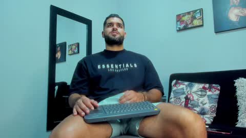 Snapshot of samir_hazard chatting on 01-15-25, 10:46 samir_hazard online show from 01-15-25, 10:46