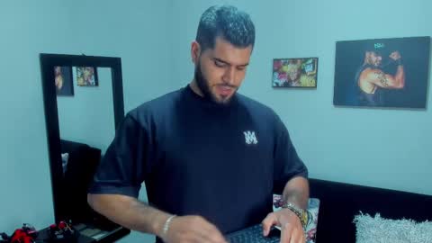 Snapshot of samir_hazard chatting on 02-22-25, 03:12 samir_hazard online show from 02-22-25, 03:12