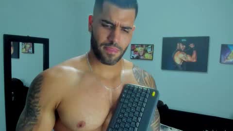 Snapshot of samir_hazard chatting on 09-10-25, 08:42 samir_hazard online show from 09-10-25, 08:42