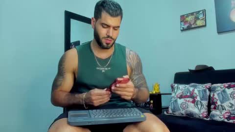 Snapshot of samir_hazard chatting on 10-01-25, 08:15 samir_hazard online show from 10-01-25, 08:15