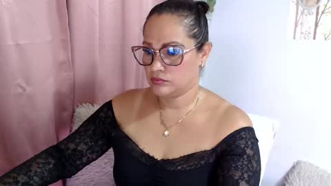 SAMIRA online show from 04-12-26, 12:37