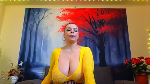 Snapshot of samiraevans chatting on 01-27-25, 04:01 online show from 01-27-25, 04:01