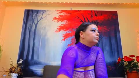 Snapshot of samiraevans chatting on 02-02-25, 12:51 online show from 02-02-25, 12:51