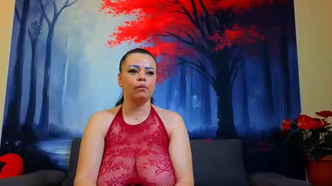 Snapshot of samiraevans chatting on 02-19-25, 04:01 online show from 02-19-25, 04:01