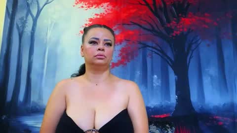 Snapshot of samiraevans chatting on 10-04-25, 08:18 online show from 10-04-25, 08:18