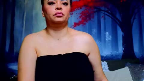 Snapshot of samiraevans chatting on 02-08-26, 08:56 online show from 02-08-26, 08:56