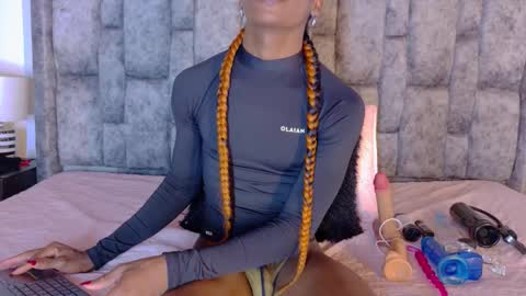 Snapshot of samirths_boy_ chatting on 02-20-26, 07:03 samirths_boy_ online show from 02-20-26, 07:03