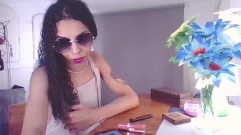 Snapshot of samisami132850 chatting on 11-02-25, 04:26 KatyDoll online show from 11-02-25, 04:26