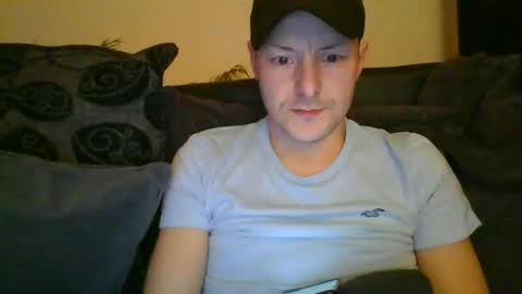 sexy lad looking for fun online show from 01-30-25, 07:48