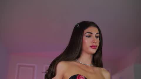 Snapshot of sammimonroe chatting on 02-07-26, 06:17 Sammi online show from 02-07-26, 06:17