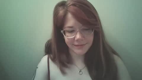 Snapshot of sammy_lyn chatting on 05-24-26, 01:49 Sam online show from 05-24-26, 01:49