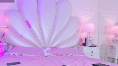 Snapshot of sammyjhuls chatting on 11-10-25, 12:04 samanta online show from 11-10-25, 12:04