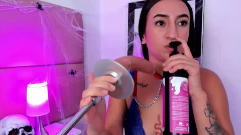 Sammy Morales online show from 10-29-25, 05:04