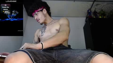 sammy model independiente online show from 05-19-26, 12:05